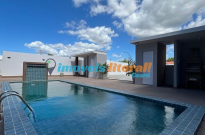 CASA DUPLEX CUMBUCO